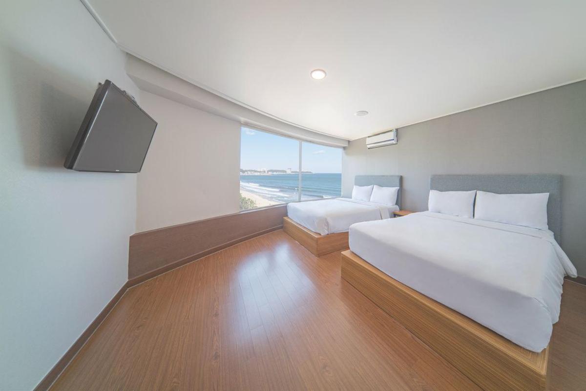El Hotel Yangyang Bagian luar foto