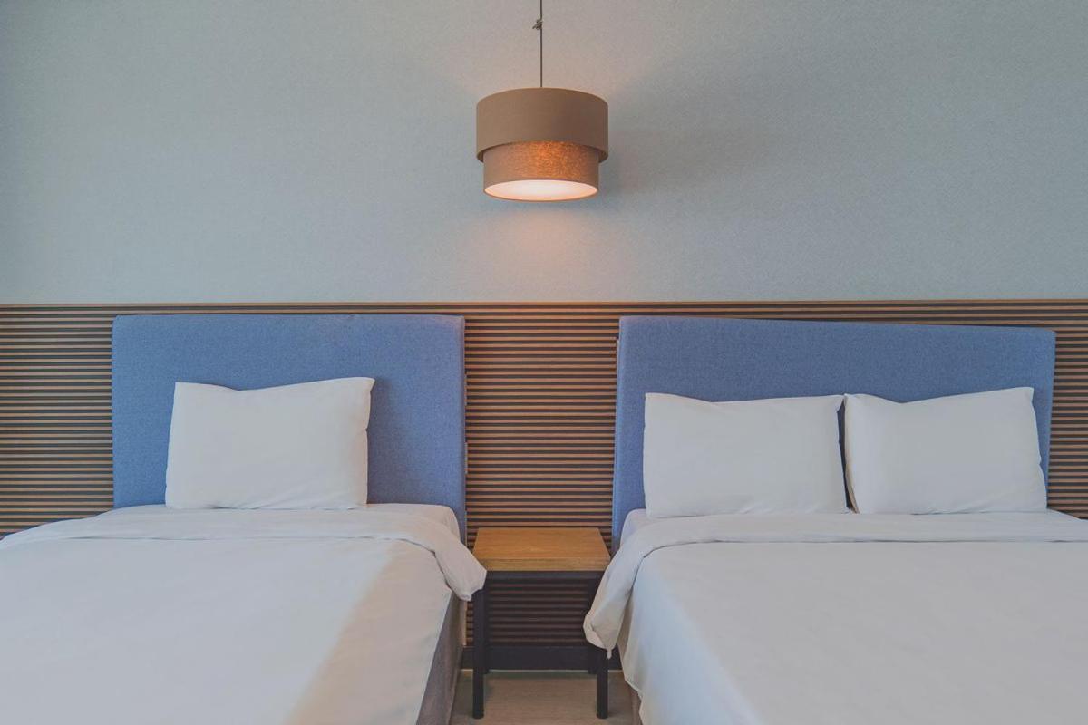 El Hotel Yangyang Bagian luar foto