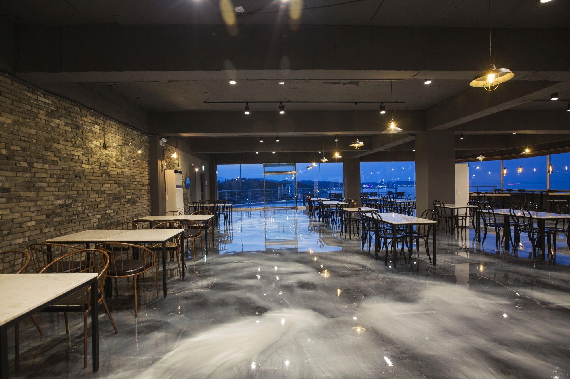 El Hotel Yangyang Bagian luar foto